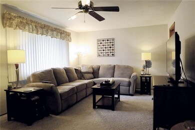 Living Room:  12x18