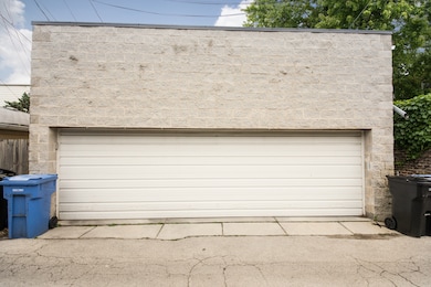 3080 N Davlin Ct, Chicago, IL 60618 - photo 3