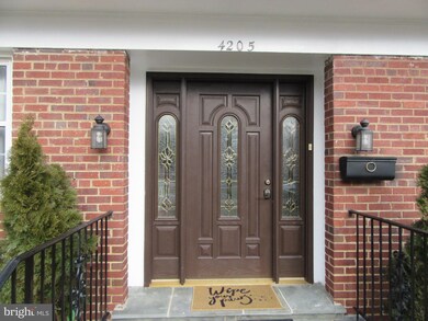 4205 Frankfort Dr, Rockville, MD 20853 - photo 3