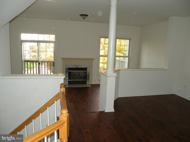 46722 Manchester Terrace, Sterling, VA 20165 - photo 3