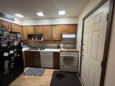 220 Mascoma St unit 33, Lebanon, NH 03766 - photo 4