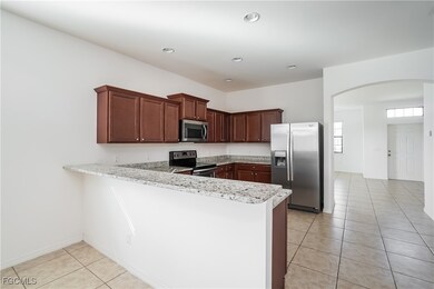 1107 SW 6th Ct, Cape Coral, FL 33991 - photo 5