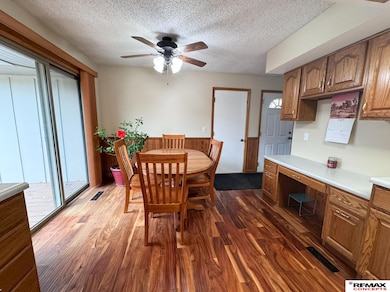 2000 W Mulberry Ct, Lincoln, NE 68522 - photo 7