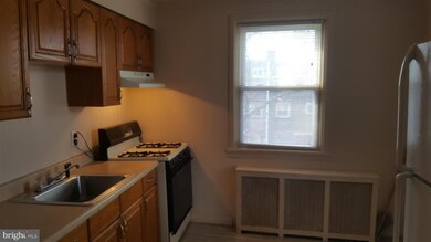 479 Pfeiffer St unit B, Camden, NJ 08105 - photo 6