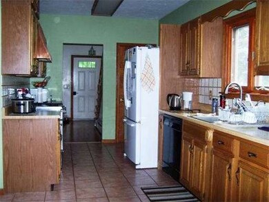 1643 South St, Bridgewater, MA 02324 - photo 3