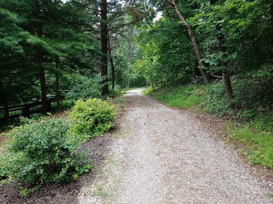 33329 Lynch Dr, Logan, OH 43138 - photo 2