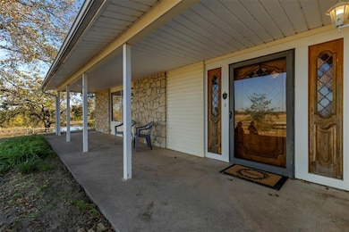 15709 Crosslin Rd, Shawnee, OK 74801 - photo 6