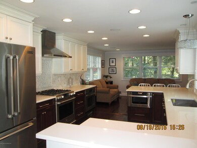 47 Laurelwood Dr, Little Silver, NJ 07739 - photo 6