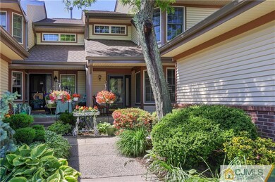 202 Ash Ct, Monmouth Junction, NJ 08852 - photo 2