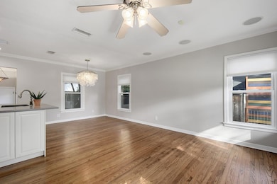 5800 Chesterfield Ave, Austin, TX 78752 - photo 5