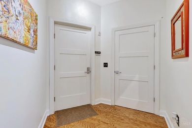 1326 Vine St, Cincinnati, OH 45202 - photo 2