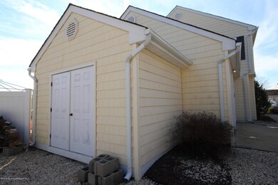 51 Spinnaker Ct, Bayville, NJ 08721 - photo 2