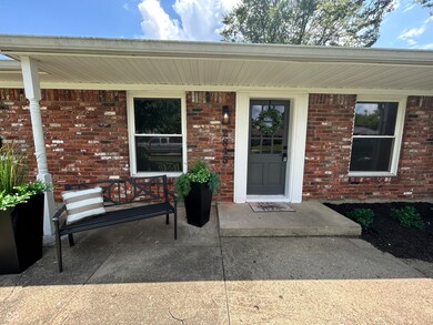 2845 12th St, Columbus, IN 47201 - photo 4