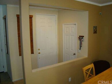 Entry to the living room...