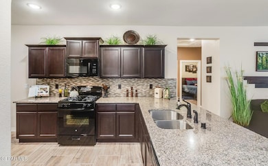 15245 Gauge Ct, El Paso, TX 79938 - photo 3