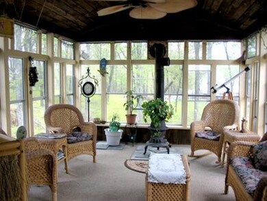 135 Overlook Dr, Hawley, PA 18428 - photo 3