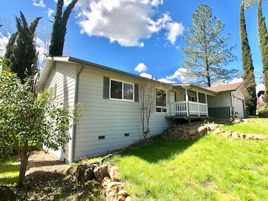 3880 Oro St, Redding, CA 96001 - photo 2