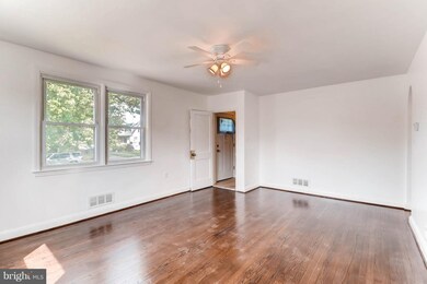 3001 Fleetwood Ave, Baltimore, MD 21214 - photo 4