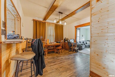 1031 Broadway St, Lincoln, IL 62656 - photo 7