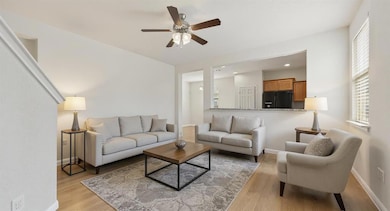 5809 Needle Nook Ct, Austin, TX 78744 - photo 4