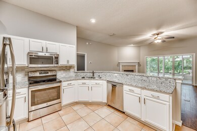 1612 Brighton Bluff Ct, Fleming Island, FL 32003 - photo 5