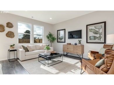 372 Greencrest St NE, Salem, OR 97301 - photo 5