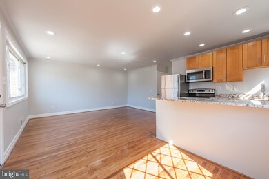 3510 Chadwick Ct, Temple Hills, MD 20748 - photo 7