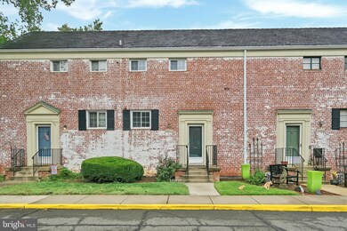 3307 Coryell Ln, Alexandria, VA 22302 - photo 2