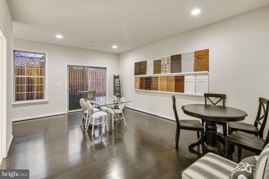 8165 Hollow Ct, Severn, MD 21144 - photo 4