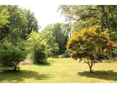 Rear yard with great space for a garden