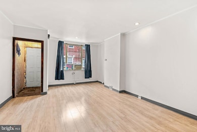 2422 S Iseminger St, Philadelphia, PA 19148 - photo 6