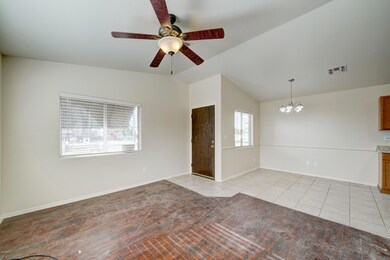 611 S Main-6