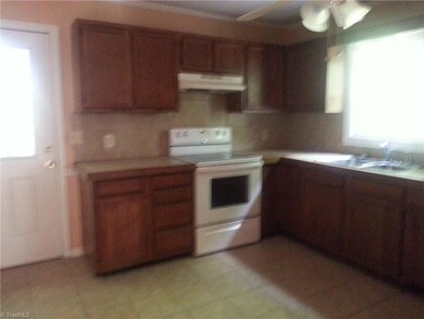 2112 Woodfield Dr, Sophia, NC 27350 - photo 2