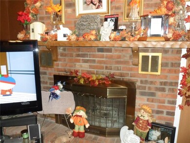 1106 E Tara Rd, Greensburg, IN 47240 - photo 3