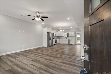 1619 King St, New Albany, IN 47150 - photo 2