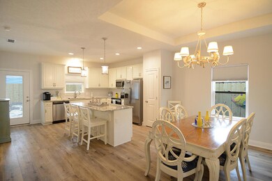 364AzaleaDiningKitchen1