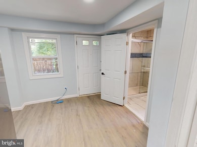 6 W Griffith St, Penns Grove, NJ 08069 - photo 5