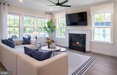 709 Finlay Dr, Franconia, PA 18924 - photo 5