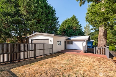 8801 NE 140th Place, Kirkland, WA 98034 - photo 2