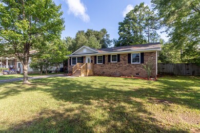 703 Lakewood Dr, Jacksonville, NC 28546 - photo 3