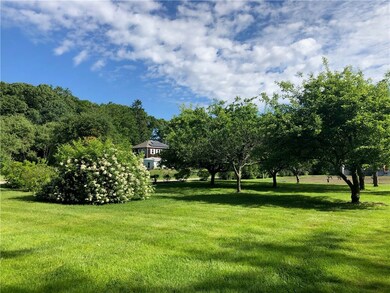 149 Mitchells Ln, Middletown, RI 02842 - photo 7