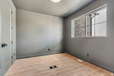 1260 E Haviture Way, Eagle Mountain, UT 84005 - photo 4