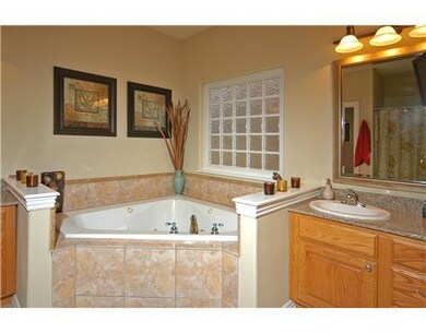Master Bath/Spa.