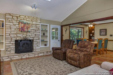 25607 Broad Oak Trail, San Antonio, TX 78255 - photo 4