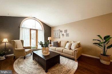 11028 Ramblewood Dr NW, Cumberland, MD 21502 - photo 3