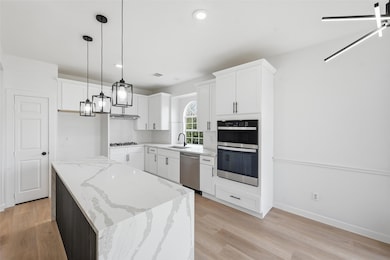 413 Cody Ln, Lewisville, TX 75067 - photo 7