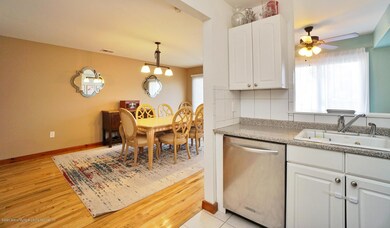 52 Vogel Loop unit 58, Staten Island, NY 10314 - photo 6