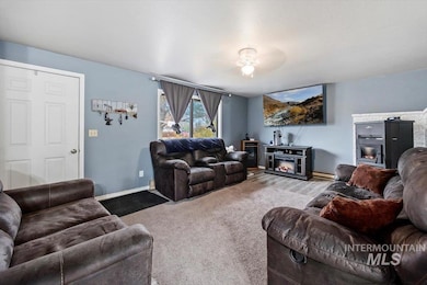 719 6th Ave E, Jerome, ID 83338 - photo 4