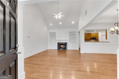 2028 MacLand Square Dr unit 4, Marietta, GA 30064 - photo 3