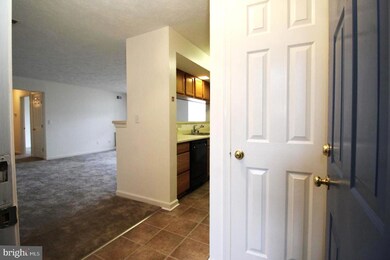 3560 Sherbrooke Cir, Woodbridge, VA 22192 - photo 2